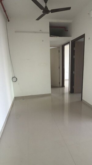 Room in 1 BHK Apartment at Lodha Vista, Lower Parel – for Rent