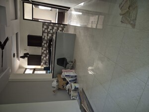 Team Area in 3.5 BHK Builder Floor at Mayur Vihar – for Rent