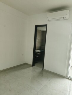 2 BHK + Basement Apartment For Sale in Smart World Orchard