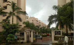 2 BHK Apartment For Rent in Hyde Park Galaxy, Manpada