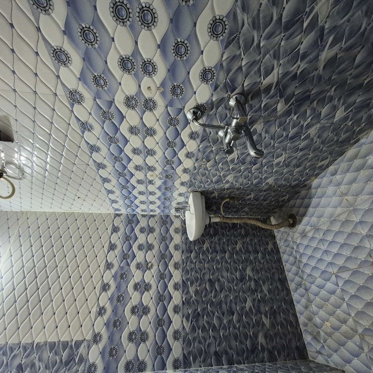 Bathroom, btm layout stage 2 1 RK 200 Sq.Ft. Builder Floor In Btm Layout Stage 2 Bangalore 10641661