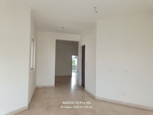 Room in 4 BHK Builder Floor at BPTP Astaire Gardens, Sector 70a – for Sale
