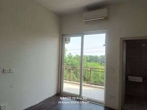 Room in 4 BHK Builder Floor at BPTP Astaire Gardens, Sector 70a – for Sale