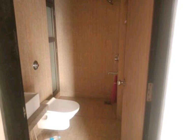 Bathroom, lodha-casa-royale 1.5 Bedroom 560 Sq.Ft. Apartment In Balkum Pada Thane 10641666
