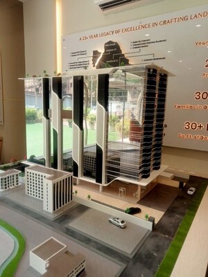  Office Space – Exterior View View at The Crescent Business Park, Sakinaka - for Sale