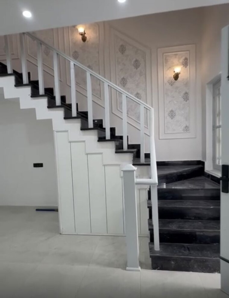 undefined, sahastradhara road 3 Bedroom 133 Sq.Yd. Villa In Sahastradhara Road Dehradun 10641696