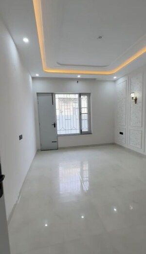 Room in 3 BHK Villa at Sahastradhara Road – for Sale