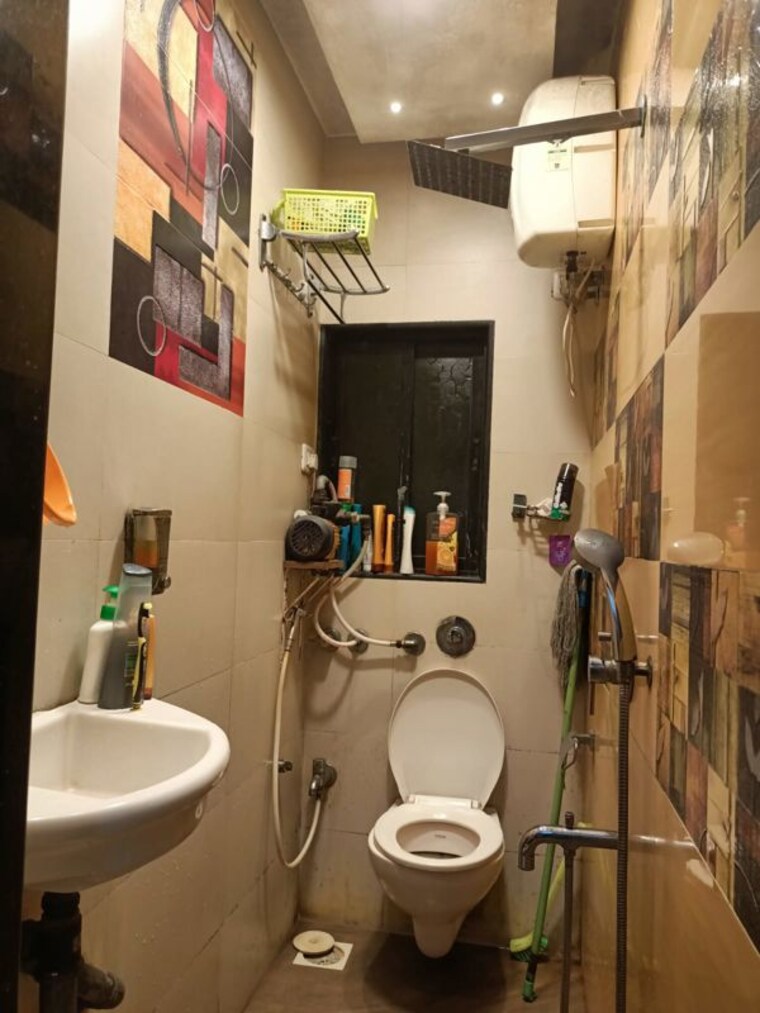 Attached Bathroom, sagar-avenue 2 Bedroom 705 Sq.Ft. Apartment In Santacruz East Mumbai 10641702