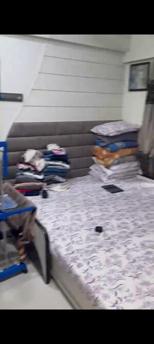 Parking in 1 BHK Apartment at Parsn Nehru Nagar Panchratna CHS, Kurla East – for Rent