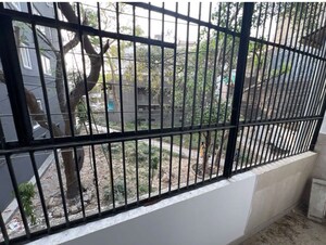 Balcony in 3 BHK Builder Floor at Shivalik Colony – for Rent