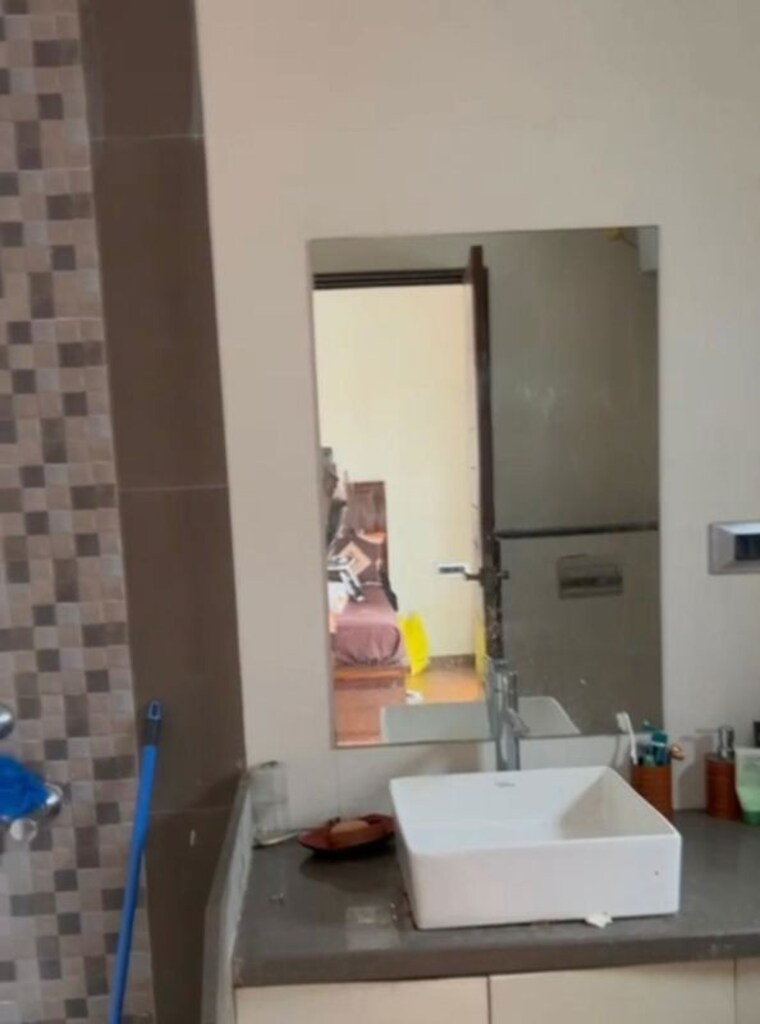 Bathroom, langford-court 3 Bedroom 1800 Sq.Ft. Apartment In Langford Town Bangalore 10641729