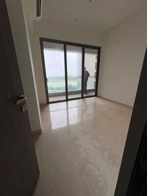 Room in 3 BHK Apartment at Piramal Mahalaxmi, Mahalaxmi – for Sale