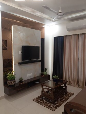 1 BHK + Servant Room 1112 Sq.Ft. Apartment in Dosti Vihar