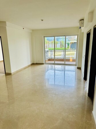 3.5 BHK + Prayer Room,Servant Room,Study Room,Store Room Apartment For Rent in Godrej Meridien in Sector 106, Gurgaon