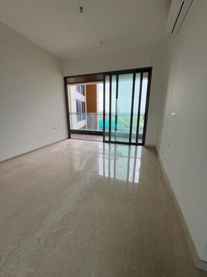 Room in 3 BHK Apartment at Piramal Mahalaxmi, Mahalaxmi – for Sale