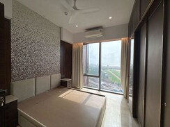3 BHK + Prayer Room,Store Room Apartment For Sale in Piramal Mahalaxmi