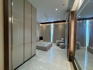 Room in 3 BHK Apartment at Piramal Mahalaxmi, Mahalaxmi – for Sale