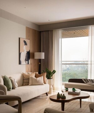 Living Room in 4 BHK Apartment at Indiabulls Blu Tower A, Worli – for Sale