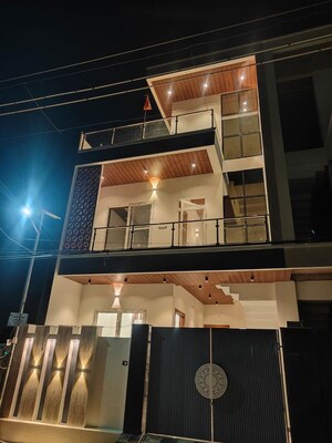 Kitchen in 3 BHK Villa at Arsha Madhav Greens, Gomti Nagar – for Sale