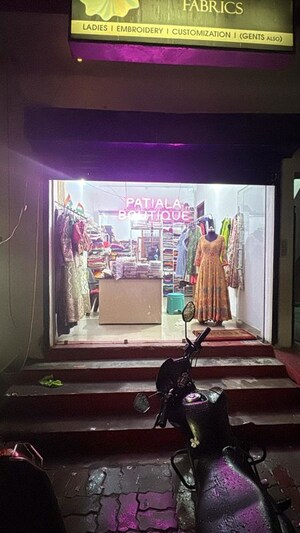 Bedroom in  Office Space at Vibhav Khand – for Rent
