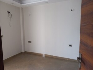 Room in 3 BHK Builder Floor at Rajouri Garden – for Sale