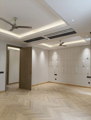 Bedroom in 4 BHK Builder Floor at Greater Kailash – for Rent