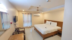 Team Area in  Showroom at Habib Nagar – for Sale