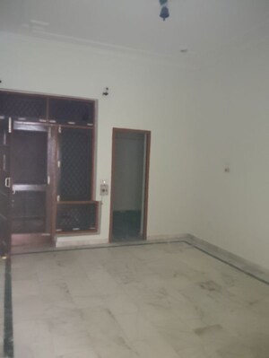 2 BHK Villa For Rent in Zoya Apartments, Vikas Nagar