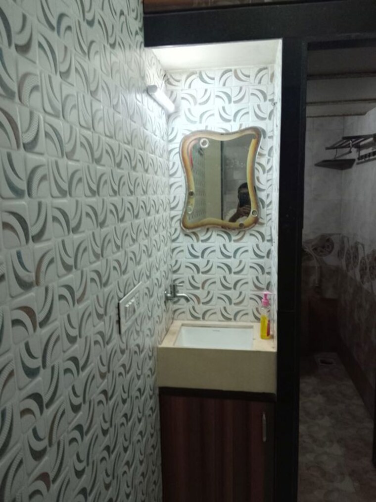 Bathroom, shah-arcade-iii 1 RK 250 Sq.Ft. Apartment In Malad East Mumbai 10641877