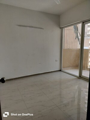 Room in 3 BHK Apartment at Mahagun Mywoods, Sector 16c Greater Noida – for Rent