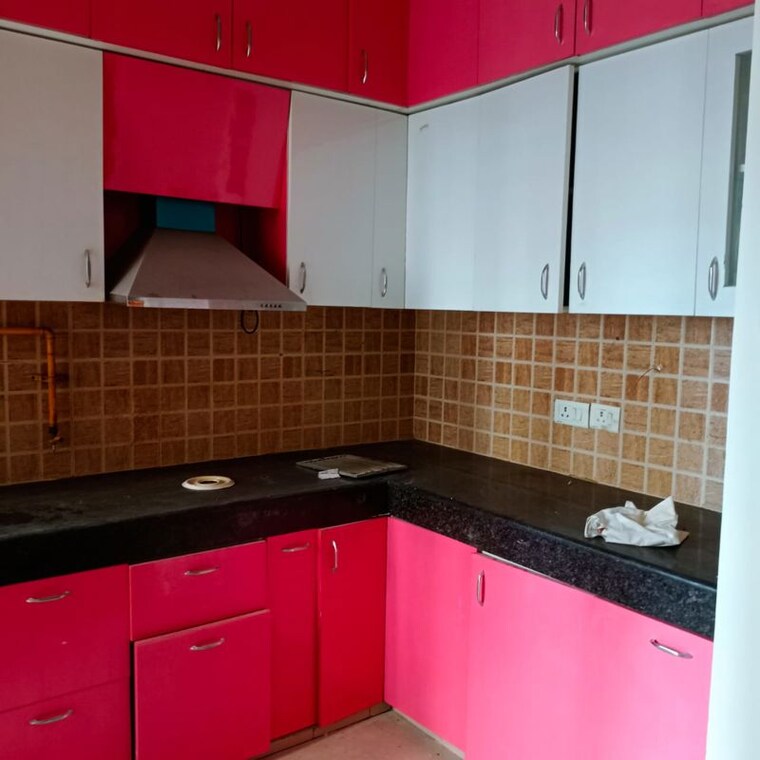 Kitchen, mahagun-mywoods 3.5 Bedroom 1500 Sq.Ft. Apartment In Sector 16c Greater Noida Greater Noida 10641888