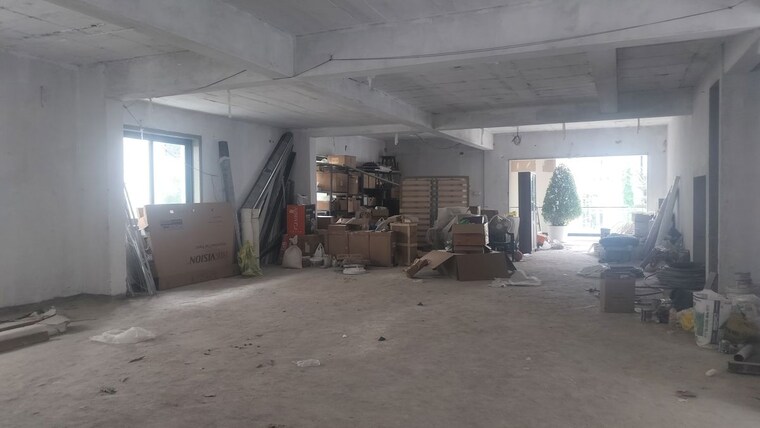  Parking, banjara hills Commercial Office Space 3000 Sq.Ft. In Banjara Hills Hyderabad 10641893