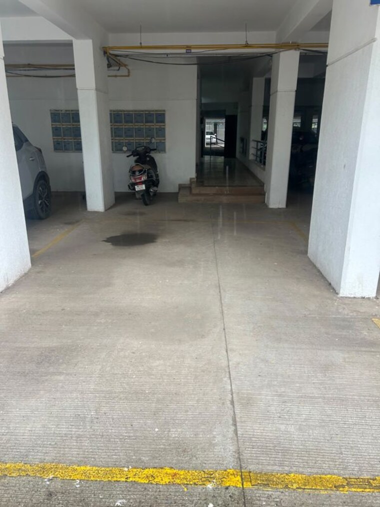  Parking, orvi-co-operative-housing-society 2 Bedroom 1000 Sq.Ft. Apartment In Balewadi Pune 10641896