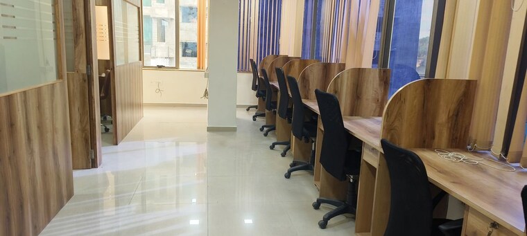 Team Area, the-crescent-business-park Commercial Office Space 895 Sq.Ft. In Sakinaka Mumbai 10641903