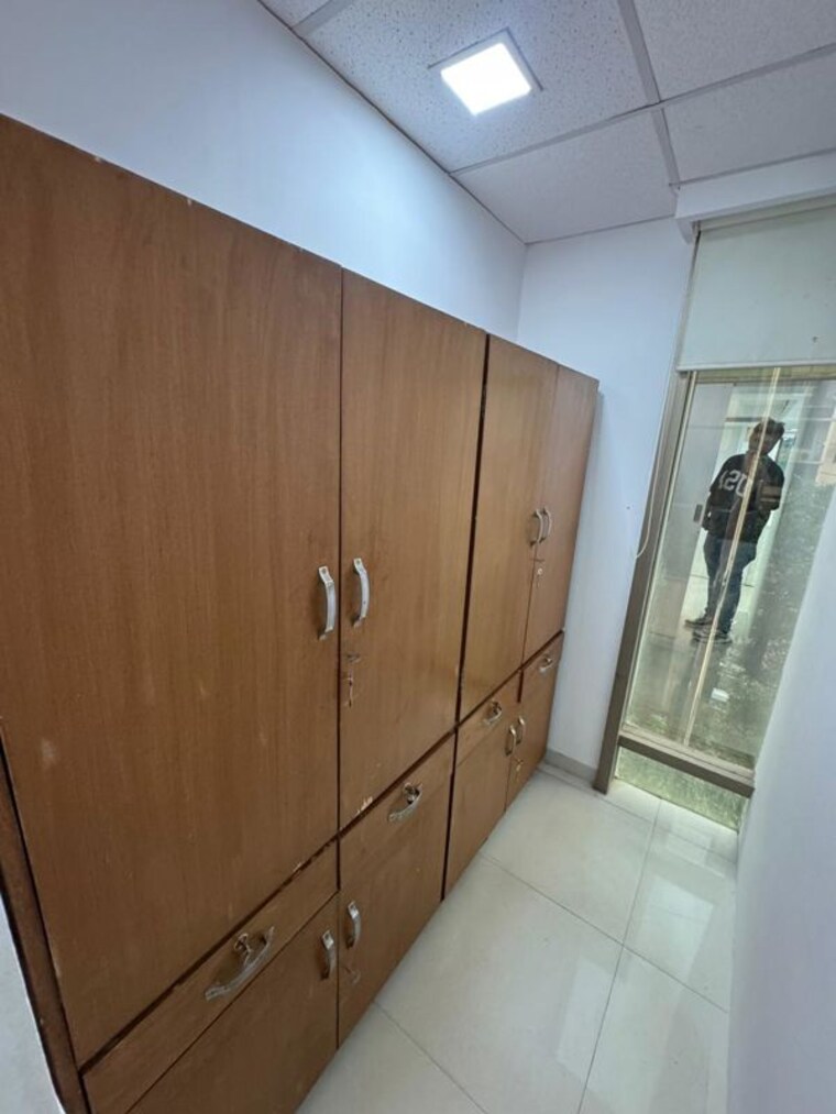 undefined, pranik-chambers Commercial Office Space 1900 Sq.Ft. In Andheri East Mumbai 10641915