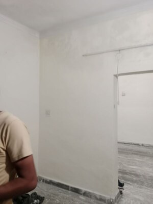 Room in 3 BHK Independent House at Huda – for Rent