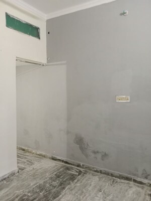 Room in 3 BHK Independent House at Huda – for Rent