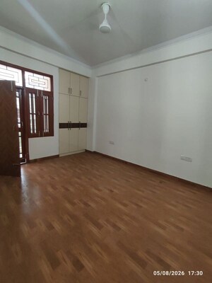2 BHK Builder Floor For Rent in Vinamra Khand