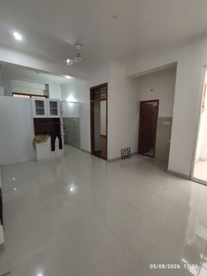 Room in 2 BHK Builder Floor at Vinamra Khand – for Rent