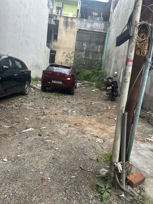  Plot For Sale in Max Estate 105, Sector 105
