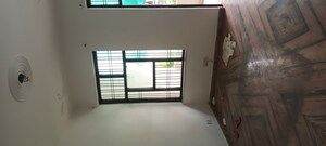 Room in 2 BHK Independent House at Sector 16 – for Rent