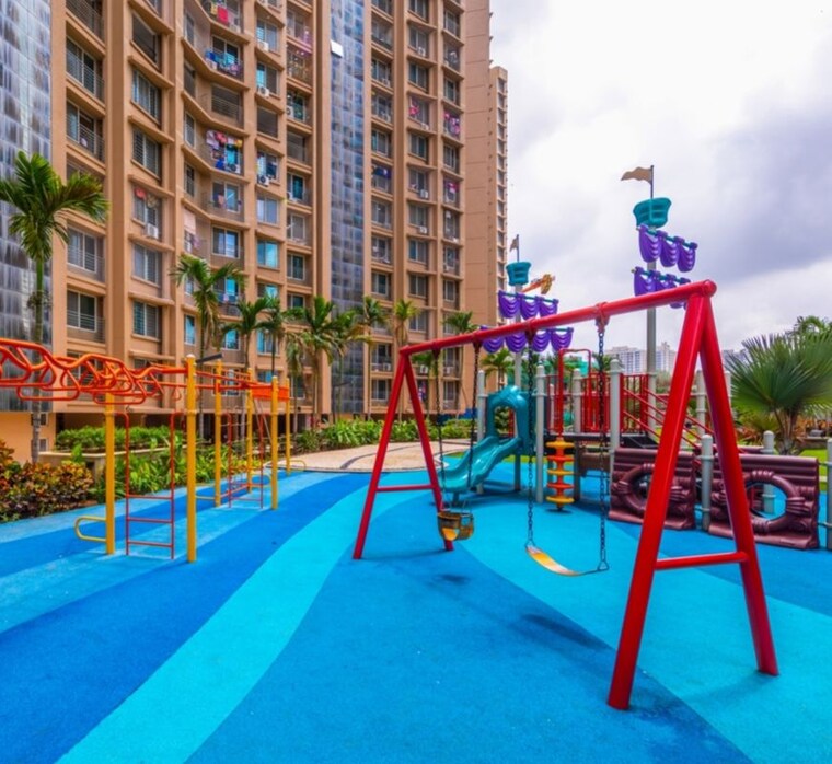 Swimming Pool, gurukrupa-marina-enclave 2 Bedroom 800 Sq.Ft. Apartment In Malad West Mumbai 10641966