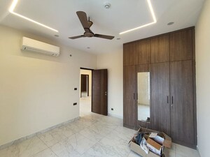 Room in 4 BHK Apartment at Sumadhura The Olympus, Nanakramguda – for Rent