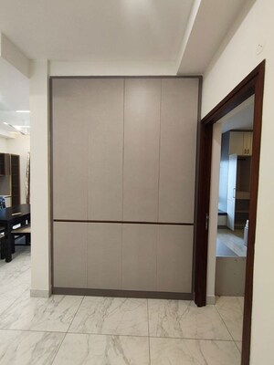 Room in 3 BHK Apartment at Sumadhura The Olympus, Nanakramguda – for Rent