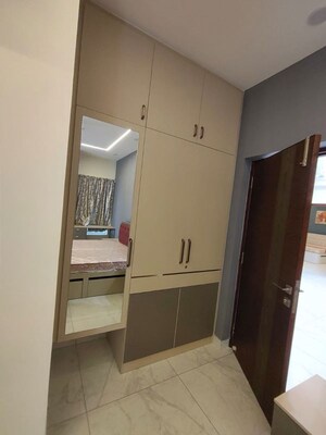 Room in 3 BHK Apartment at Sumadhura The Olympus, Nanakramguda – for Rent