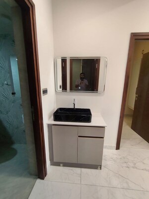 Room in 3 BHK Apartment at Sumadhura The Olympus, Nanakramguda – for Rent