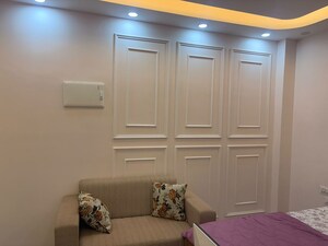 Living Room in 1 RK Builder Floor at Sector 46 – for Rent