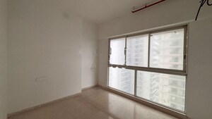 Room in 3 BHK Apartment at Omkar Alta Monte, Malad East – for Rent