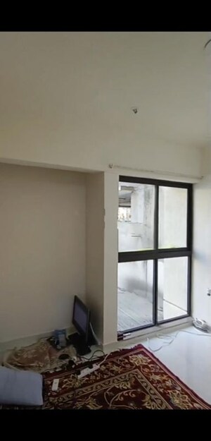 2 BHK Apartment For Rent in Lodha Casa Supremo, Mira Road East
