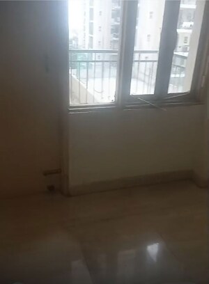 Room in 2 BHK Apartment at Agrasain Spaces Aagman, Sector 70 – for Sale